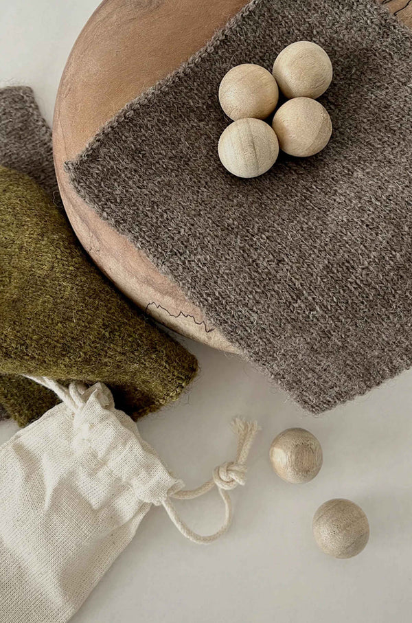 Tercette Camphor Wood Balls
