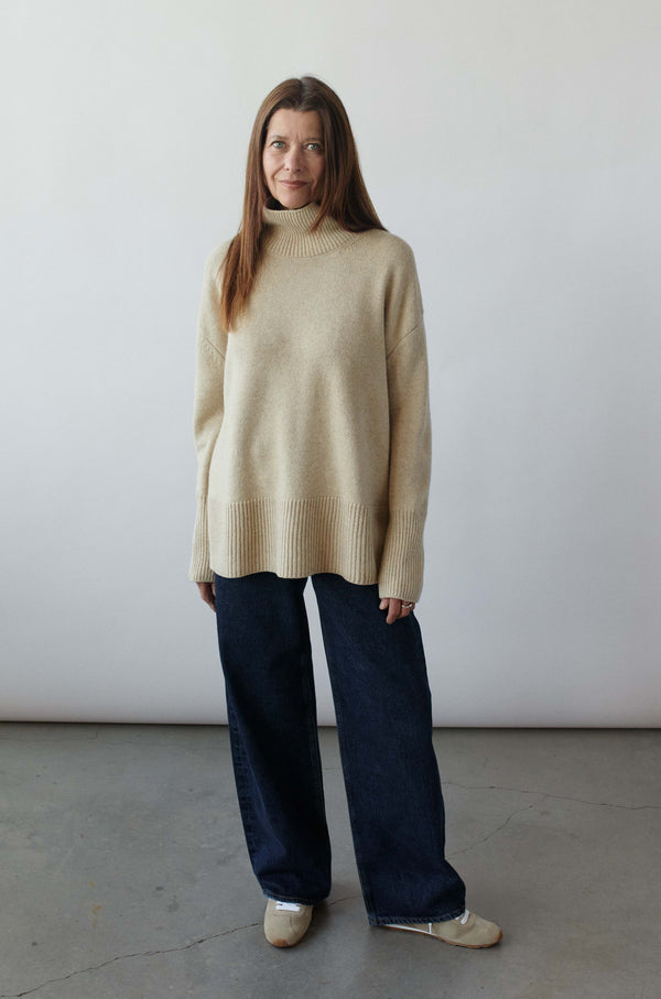 Column Turtleneck