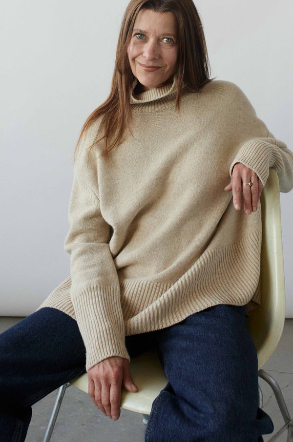 Column Turtleneck