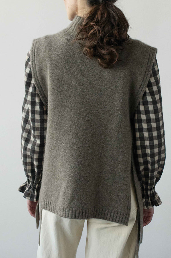 Tie Side Sweater Vest