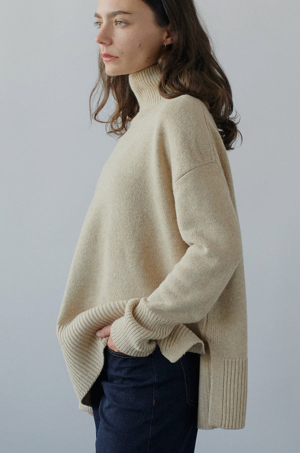 Column Turtleneck