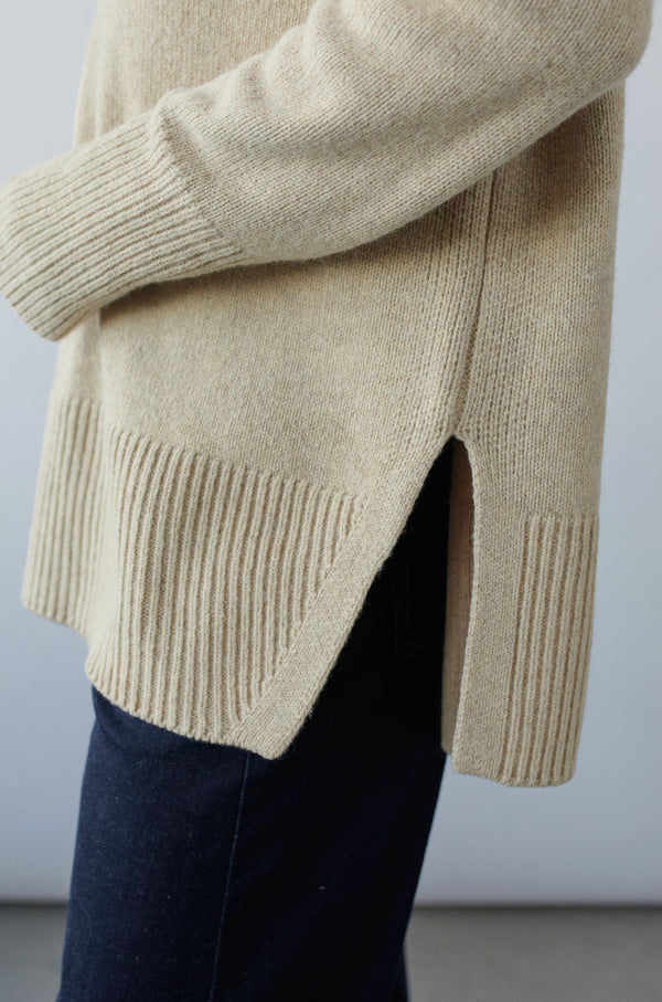 Column Turtleneck