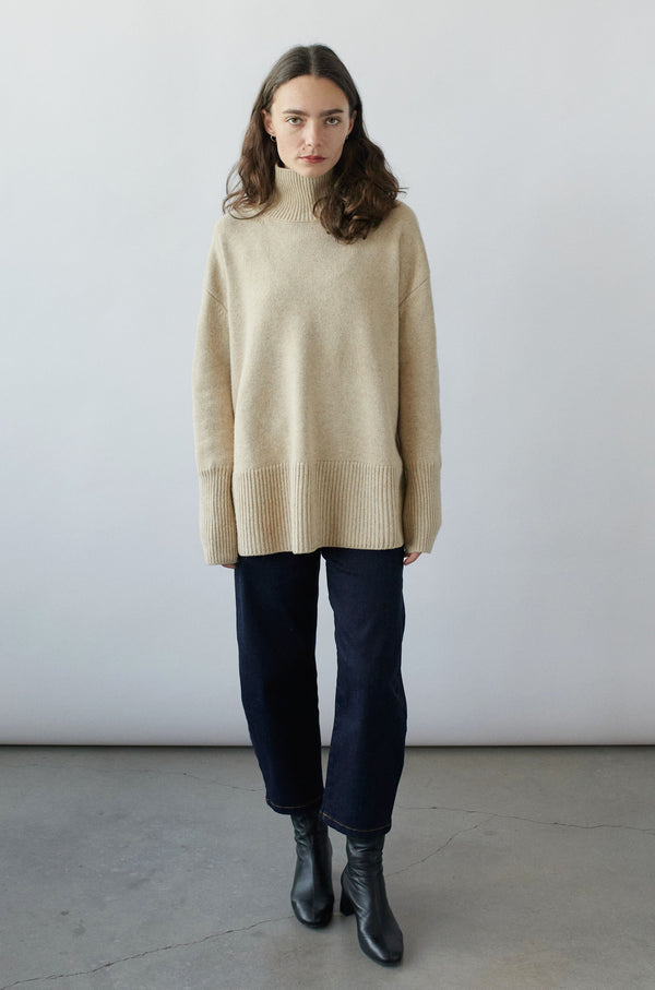 Column Turtleneck